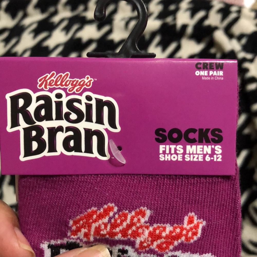 Kellogg’s Raisin Bran Socks - Picture 4 of 5